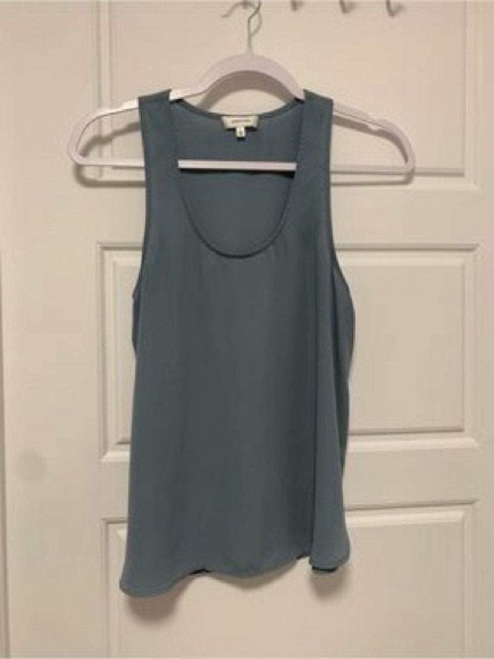 Babaton Sleeveless Scoop Neck Women’s Top in Slate Blue
